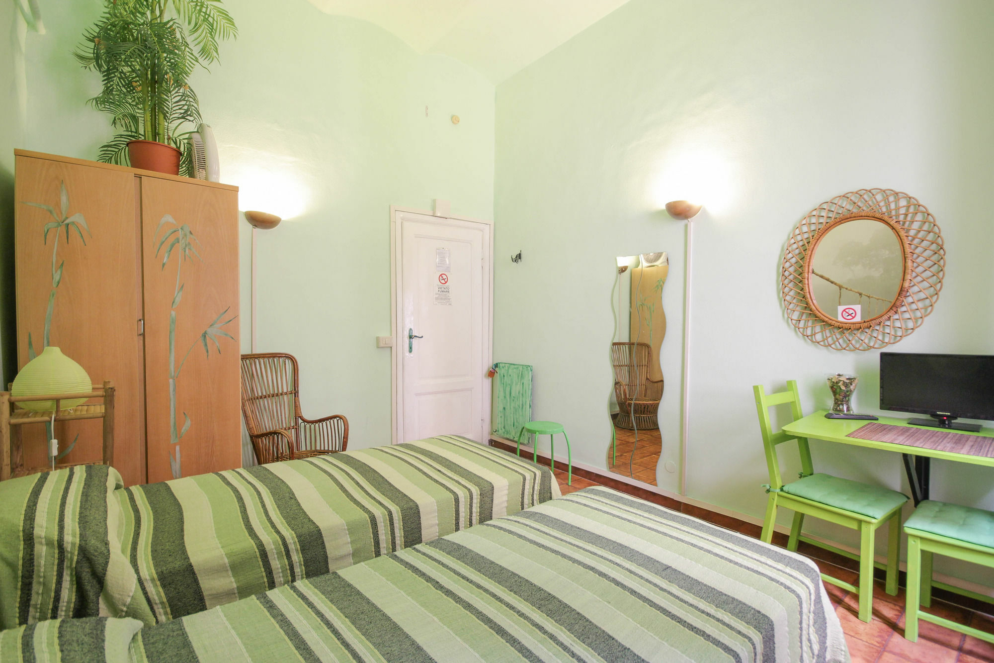 מלון רומא Sixbeds מראה חיצוני תמונה